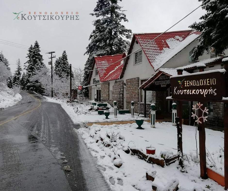 Koutsikouris Hotel Platanakos Exteriér fotografie